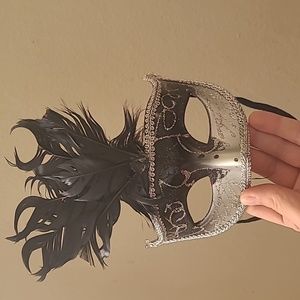 Masquerade mask